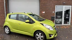 Groen (metallic) Gebruikt 2010 Chevrolet Spark LT Hatchback | € 2.499 (Eerlijke prijs)