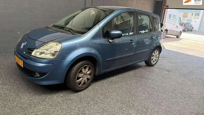 Occasion Renault Grand Modus Dynamique 101 PK (74 kW) 2011 MPV
