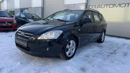 Occasion 2008 Kia Ceed Hatchback | € 3.250 (Eerlijke prijs)