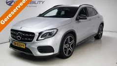 Grijs, metallic lak Gebruikt 2019 Mercedes GLA180 Business SUV | € 22.950 (Goede deal)