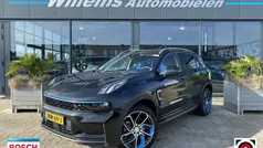 Zwart Gebruikt 2022 Lynk & Co 01 SUV | € 26.850 (Eerlijke prijs)