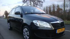 Zwart Gebruikt 2013 Skoda Fabia Stationwagen | € 4.495 (Eerlijke prijs)