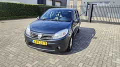 Gebruikt 2012 Dacia Sandero Hatchback | € 1.500 (Super prijs)