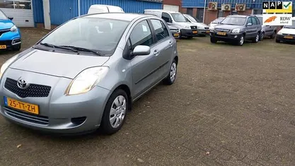 Occasion 2007 Toyota Yaris Sol Hatchback | € 2.450 (Eerlijke prijs)