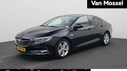 Occasion 2020 Opel Insignia Innovation Hatchback | € 20.900 (Eerlijke prijs)