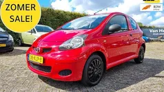 Gebruikt 2010 Toyota Aygo Hatchback | € 2.500 (Goede deal)