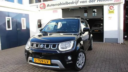 Zwart Gebruikt 2020 Suzuki Ignis Comfort Hatchback | € 13.950 (Super prijs)