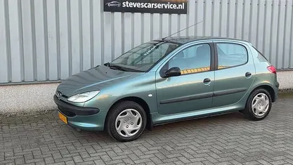 Occasion Peugeot 206 60 PK (44 kW) 2000 Hatchback