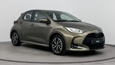 Groen Gebruikt 2022 Toyota Yaris Hybrid Hatchback | € 22.499 (Eerlijke prijs)
