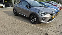 Grijs Gebruikt 2024 Renault Captur Techno SUV | € 28.500 (Eerlijke prijs)