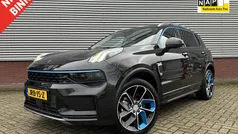 Zwart (metallic) Gebruikt 2021 Lynk & Co 01 SUV | € 21.950 (Goede deal)