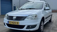 Wit Gebruikt 2009 Dacia Logan MCV Lauréate MPV | € 1.750 (Eerlijke prijs)