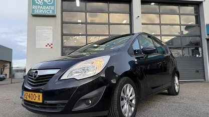 Zwart Gebruikt 2012 Opel Meriva MPV | € 3.450 (Eerlijke prijs)