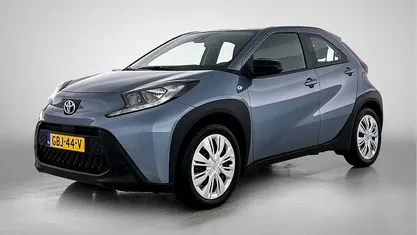 Gebruikt 2024 Toyota Aygo X Play SUV | € 17.950 (Eerlijke prijs)