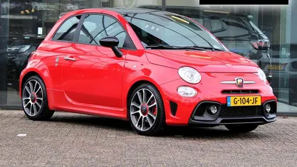 Gebruikt 2019 Fiat 500 Abarth Hatchback | € 20.987 (Eerlijke prijs)
