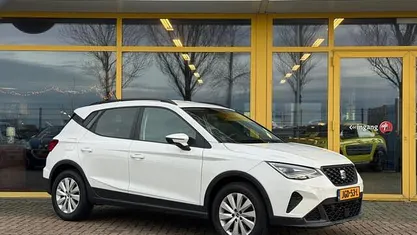 Occasion 2023 Seat Arona SUV | € 17.950 (Eerlijke prijs)