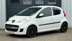 Gebruikt 2010 Peugeot 107 Hatchback | € 2.650 (Eerlijke prijs)