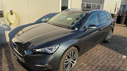 Grijs (metallic) Gebruikt 2021 Seat Leon XCELLENCE Stationwagen | € 19.995 (Eerlijke prijs)