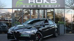 Zwart Gebruikt 2019 Alfa Romeo Giulia Super Sedan | € 27.900 (Eerlijke prijs)