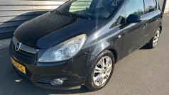 Gebruikt 2009 Opel Corsa Selection Hatchback | € 1.745 (Super prijs)