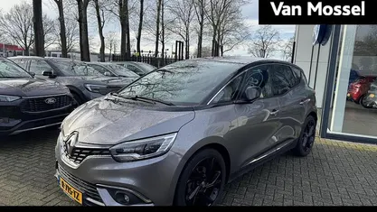 Grijs Gebruikt 2019 Renault Scénic IV Black Edition MPV | € 18.895 (Eerlijke prijs)