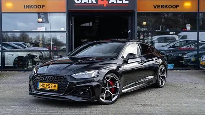 Zwart (metallic) Occasion 2023 Audi RS5 Sportback Competition Hatchback | € 89.950 (Super prijs)