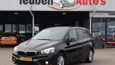 Zwart Gebruikt 2017 BMW 216 Executive Stationwagen | € 15.985 (Eerlijke prijs)