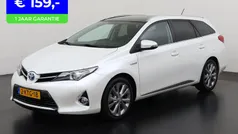 Wit Gebruikt 2013 Toyota Auris Hybrid Stationwagen | € 12.495 (Eerlijke prijs)