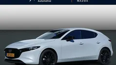 Ceramic white Nieuw 2025 Mazda 3 Homura-Line Hatchback | € 32.925 (Goede deal)