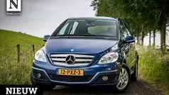 Blauw Gebruikt 2011 Mercedes B160 Business MPV | € 4.990 (Eerlijke prijs)