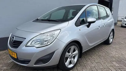 Gebruikt 2010 Opel Meriva Edition MPV | € 5.250 (Eerlijke prijs)
