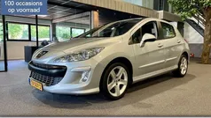 Grijs, metallic lak Gebruikt 2010 Peugeot 308 Signature Sky Hatchback | € 4.990 (Eerlijke prijs)