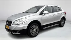Grijs Gebruikt 2015 Suzuki SX4 S-Cross Exclusive SUV | € 11.750 (Eerlijke prijs)