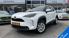 Wit Gebruikt 2023 Toyota Yaris Cross Active SUV | € 27.650 (Eerlijke prijs)
