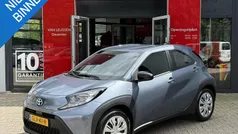 Grijs Gebruikt 2024 Toyota Aygo Play Hatchback | € 18.400 (Eerlijke prijs)
