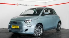 Blauw Gebruikt 2021 Fiat 500e Passion Hatchback | € 13.944 (Eerlijke prijs)