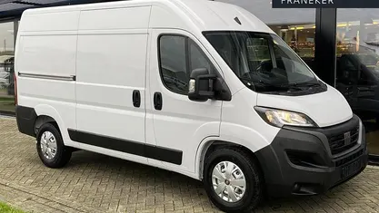 Wit Occasion 2024 Fiat Ducato Comfort Van | € 33.450 (Goede deal)