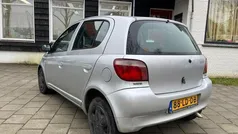 Grijs Gebruikt 2002 Toyota Yaris Sol Hatchback | € 2.190 (Goede deal)