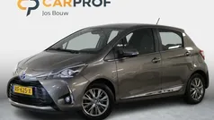 Grijs Gebruikt 2017 Toyota Yaris Executive Hatchback | € 14.285 (Eerlijke prijs)