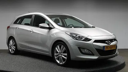 Grijs Gebruikt 2013 Hyundai i30 Stationwagen | € 8.750 (Eerlijke prijs)