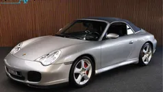 Zilver, metallic lak Gebruikt 2005 Porsche 911 Carrera 4S Cabriolet Cabriolet | € 59.500 (Eerlijke prijs)