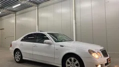 Wit Gebruikt 2009 Mercedes E200 Business Sedan | € 4.450 (Eerlijke prijs)