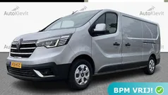 Grijs Gebruikt 2024 Renault Trafic Van | € 29.950 (Eerlijke prijs)