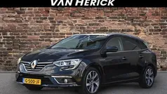 Zwart Gebruikt 2017 Renault Mégane GrandTour LIMITED Stationwagen | € 12.445 (Eerlijke prijs)