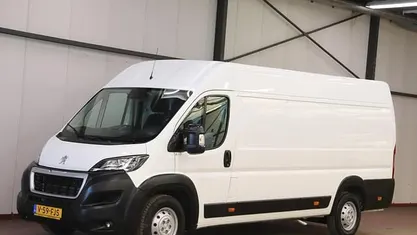 Wit Gebruikt 2020 Peugeot Boxer Van | € 21.900 (Eerlijke prijs)
