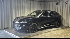 Zwart Gebruikt 2021 Ford Mustang Mach-E SUV | € 29.945 (Eerlijke prijs)