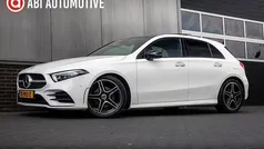 Wit Gebruikt 2018 Mercedes A200 Premium Plus Hatchback | € 24.945 (Eerlijke prijs)