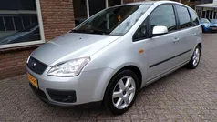 Gebruikt 2005 Ford C-MAX Futura MPV | € 1.950 (Eerlijke prijs)