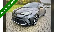 Gebruikt 2022 Toyota C-HR Style SUV | € 25.749 (Eerlijke prijs)