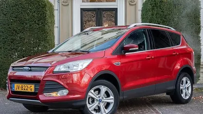 Gebruikt 2016 Ford Kuga Trend SUV | € 12.940 (Eerlijke prijs)